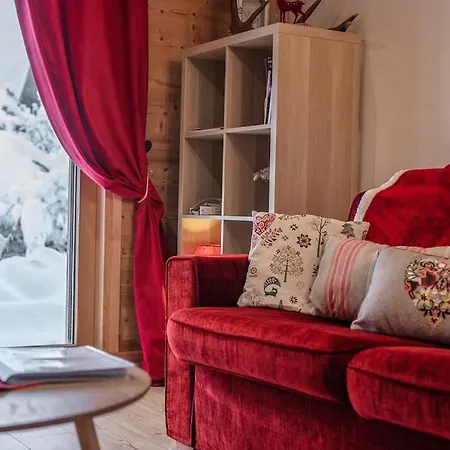 Dans Chalet, Coeur De Apartment
