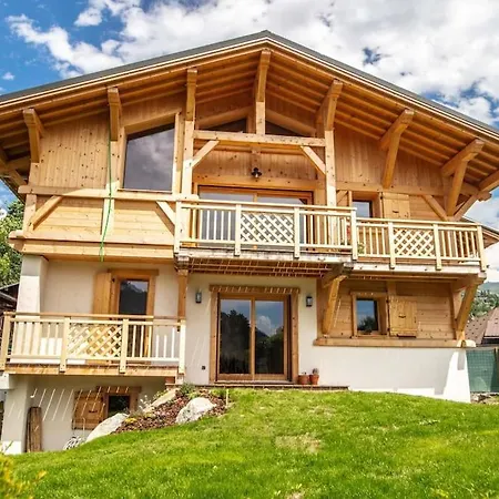 Dans Chalet, Coeur De Lägenhet Megève