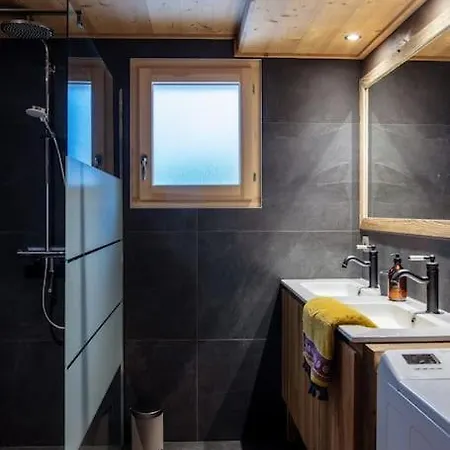 아파트 Dans Chalet, Coeur De *
