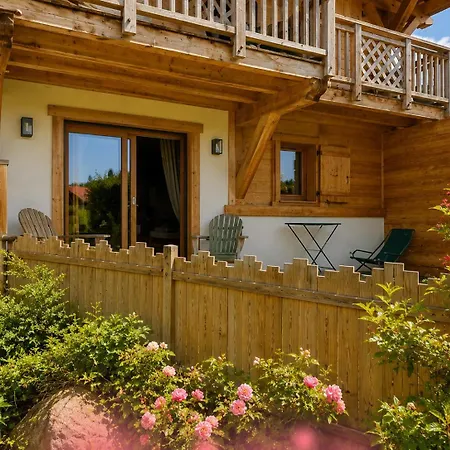 Dans Chalet, Coeur De Appartement