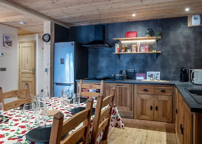 Dans Chalet, Coeur De Megève