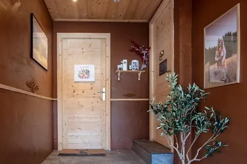 Dans Chalet, Coeur De Appartement *